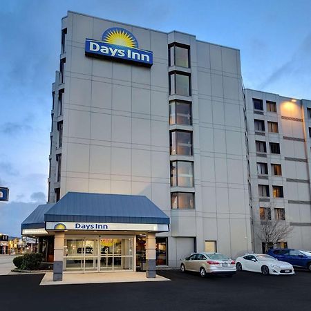 Days Inn By Wyndham Niagara Falls Near The Falls Eksteriør bilde