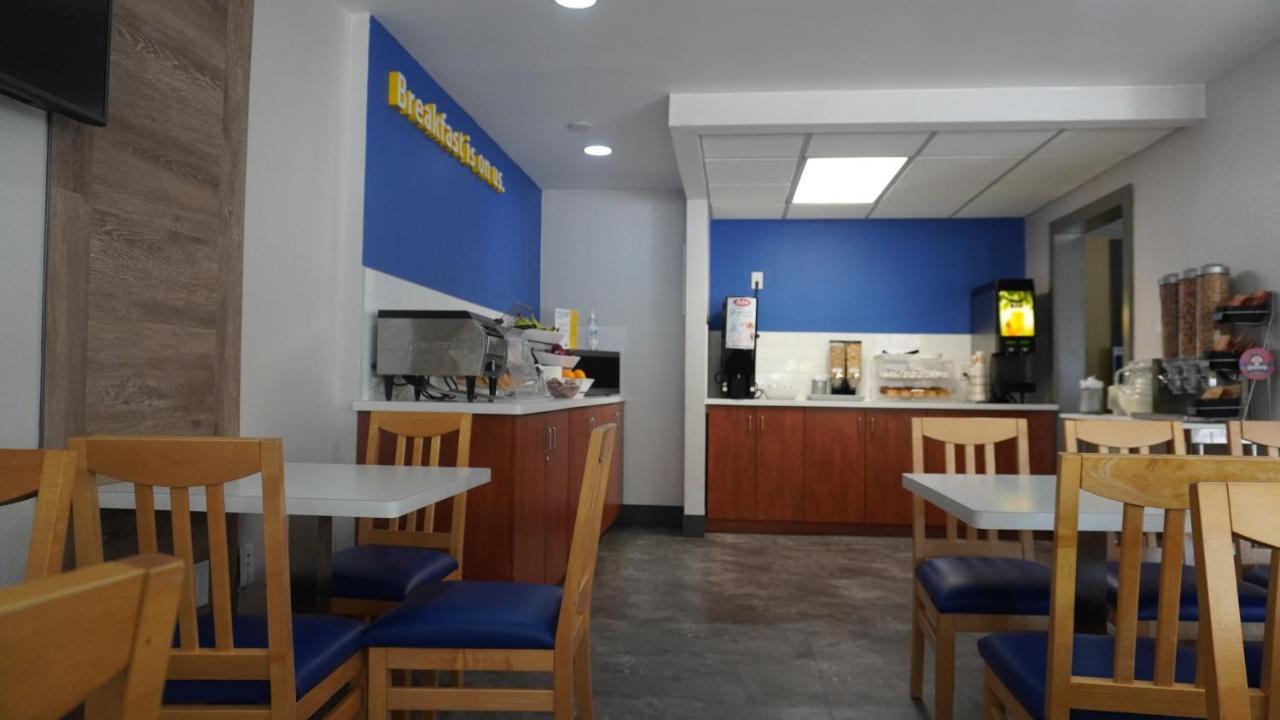Days Inn By Wyndham Niagara Falls Near The Falls Eksteriør bilde