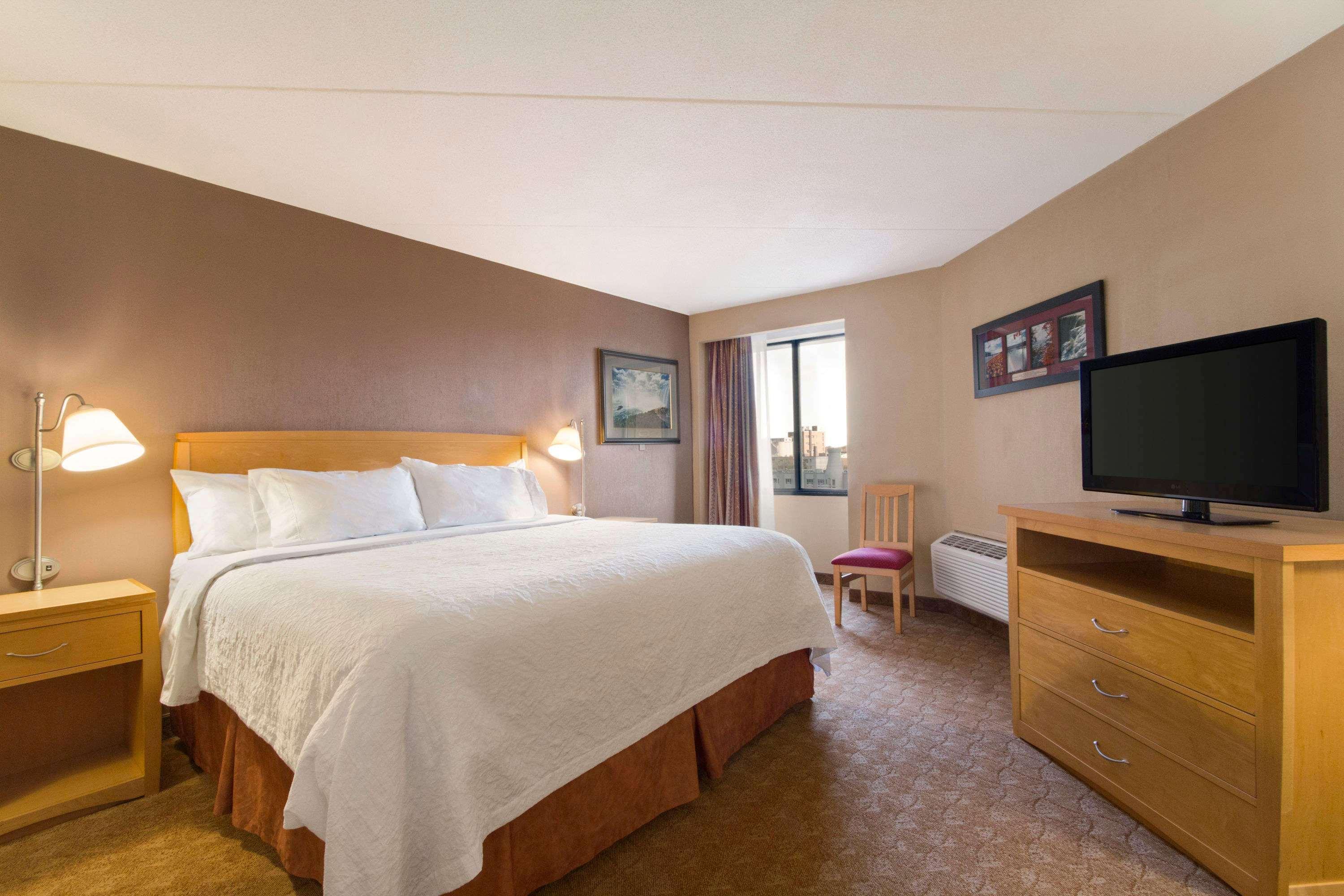 Days Inn By Wyndham Niagara Falls Near The Falls Eksteriør bilde