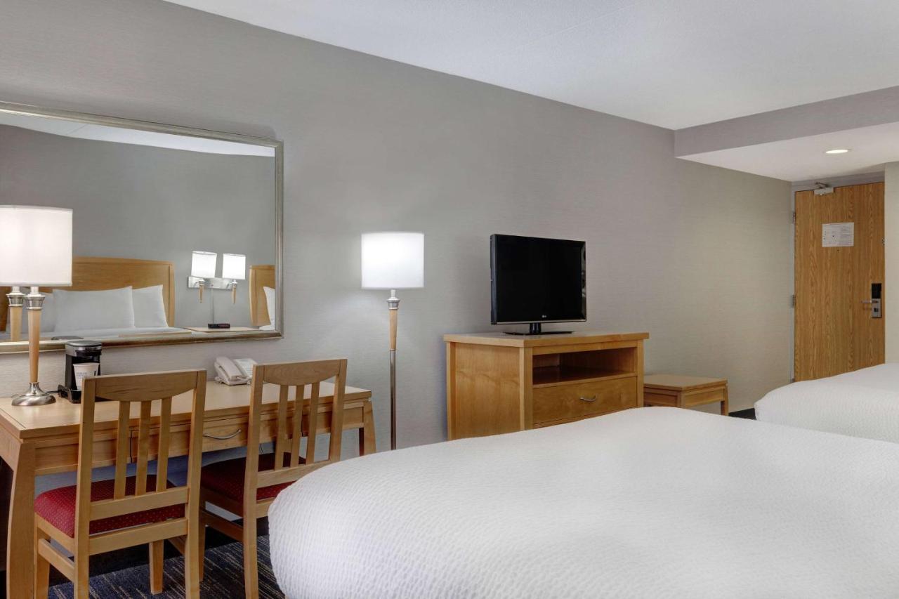 Days Inn By Wyndham Niagara Falls Near The Falls Eksteriør bilde