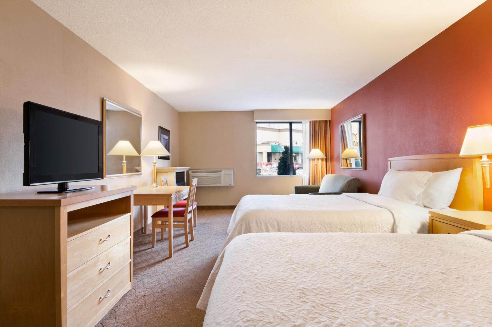Days Inn By Wyndham Niagara Falls Near The Falls Eksteriør bilde